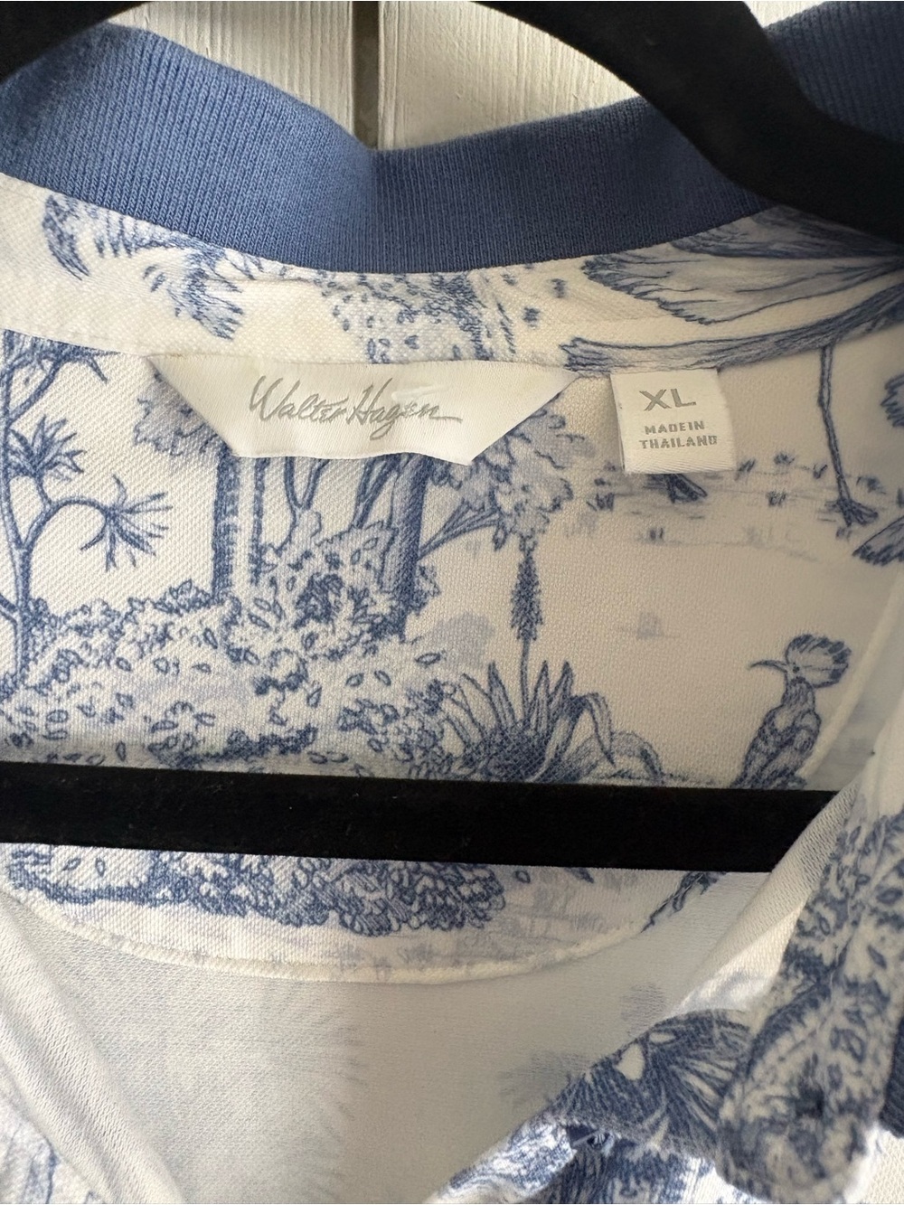 Walter Hagen White Polo with Blue Tropical Toile Print - Picture 3 of 4